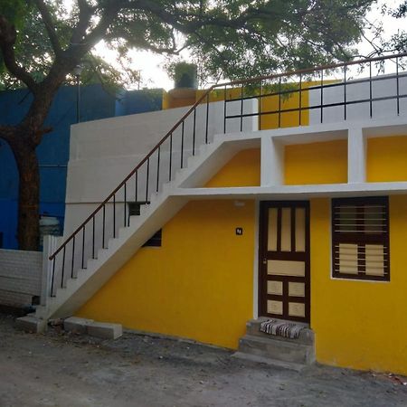 Nks Homestay Pondicherry Eksteriør bilde