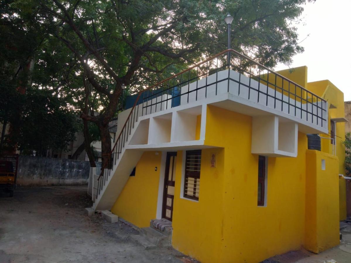 Nks Homestay Pondicherry Eksteriør bilde